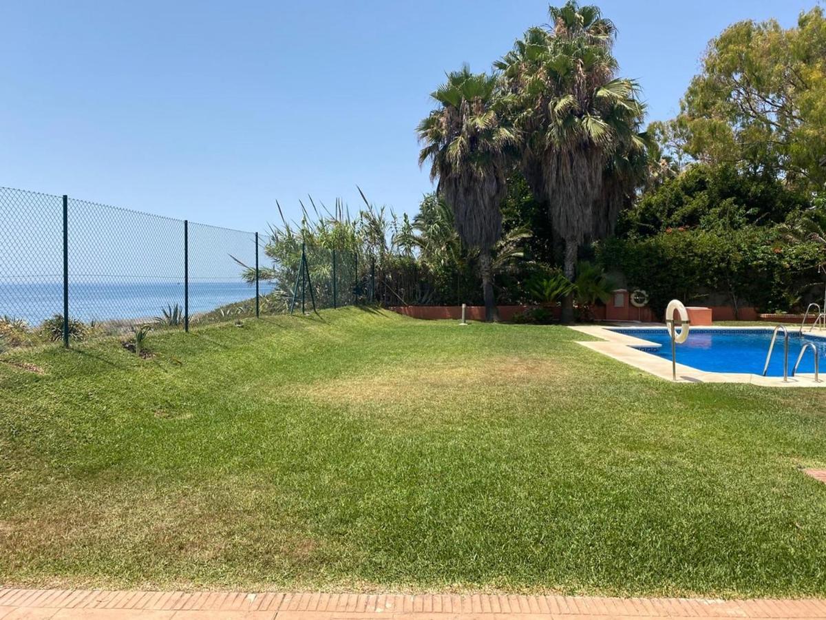Apartamento Playa Privada Torre Del Mar Luaran gambar